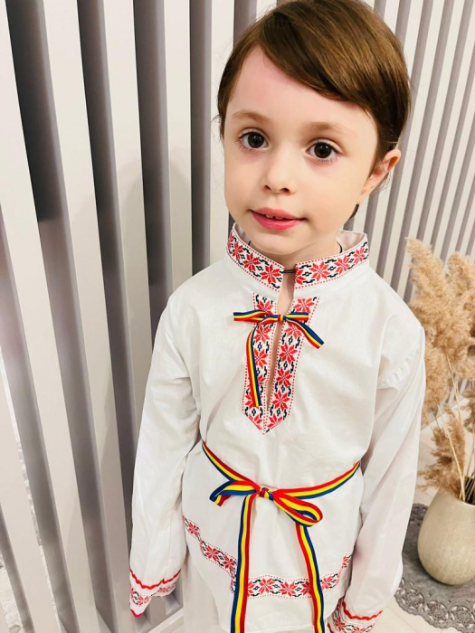 Costum Traditional pentru baieti Raul ( 1-6 ani ) [2]