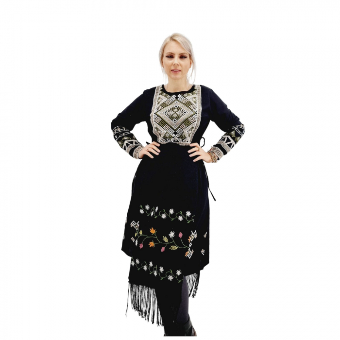 Fote cu broderie traditionala 4