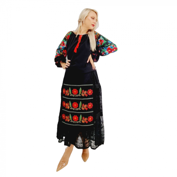 Fote cu broderie traditionala Priscila 4 [16]