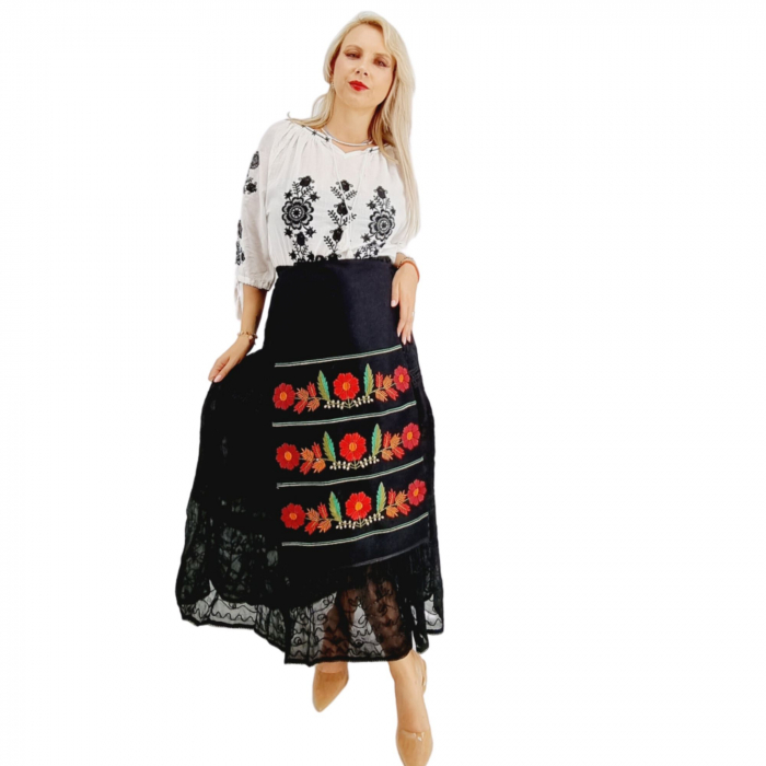 Fote cu broderie traditionala Priscila 4 [10]