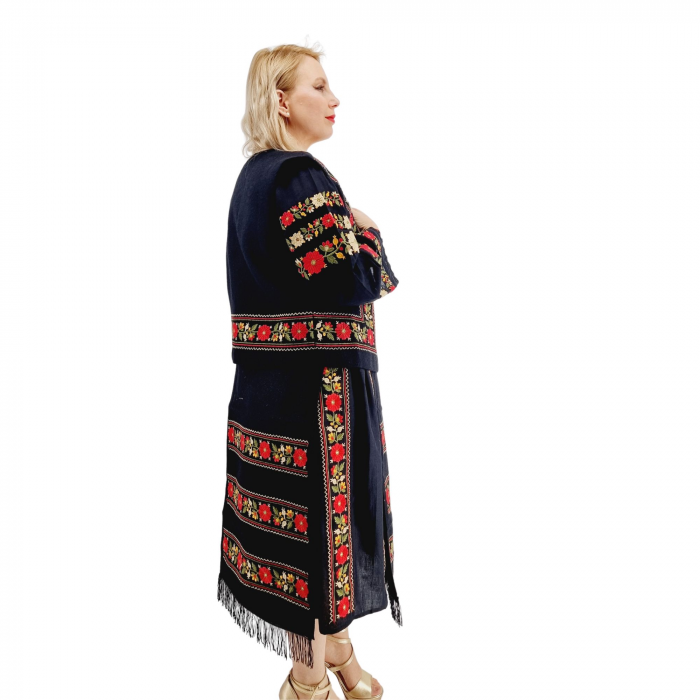 Fote cu broderie traditionala Isadora [2]