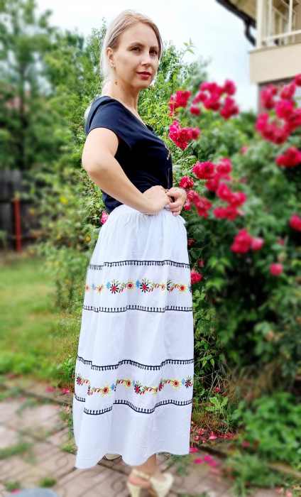 Fusta traditionala Madlen 5 [4]
