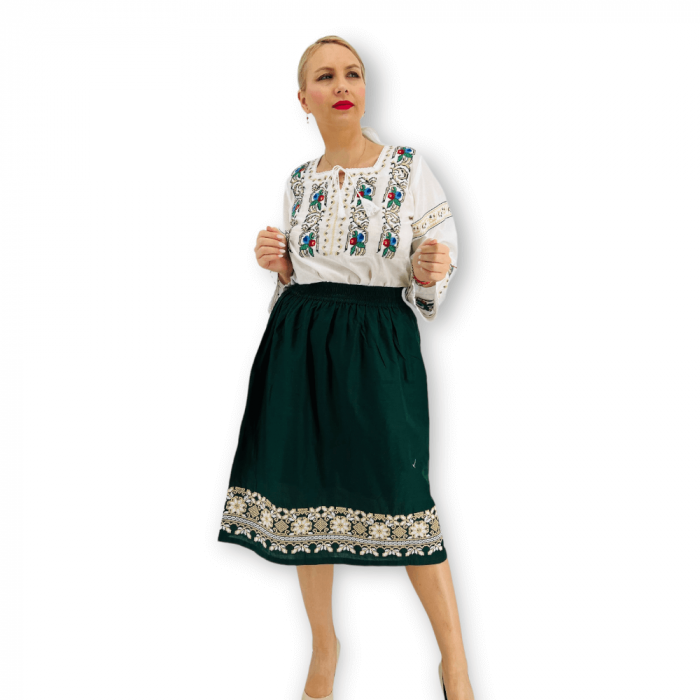Fusta traditionala Toni 4 [7]