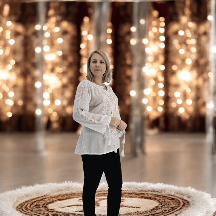 Ie Traditionala Amalia 2 [4]