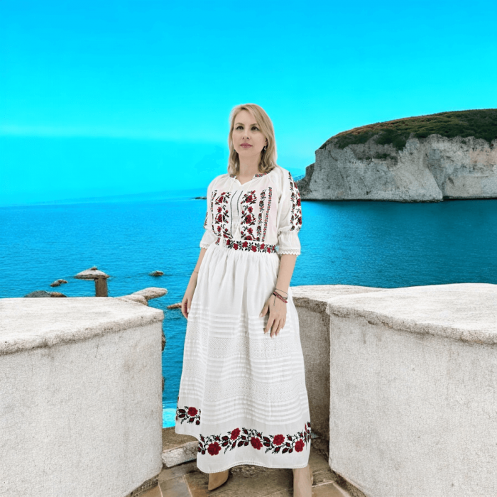 Елегантна Амедеа 4 [3]