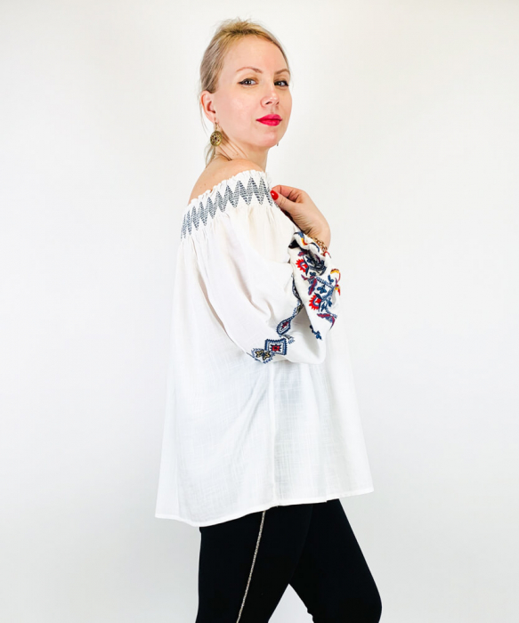 Ie Traditionala Anamarie [3]