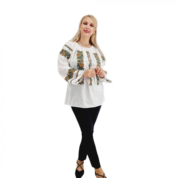 Ie traditionala Brandusa 2 [3]