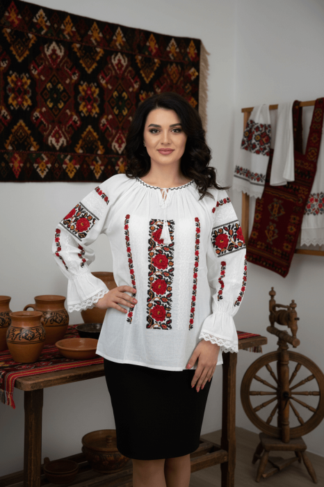 Ie Traditionala Cezarina 7 [2]