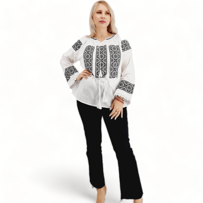 Ie Traditionala Hannah 12 [3]