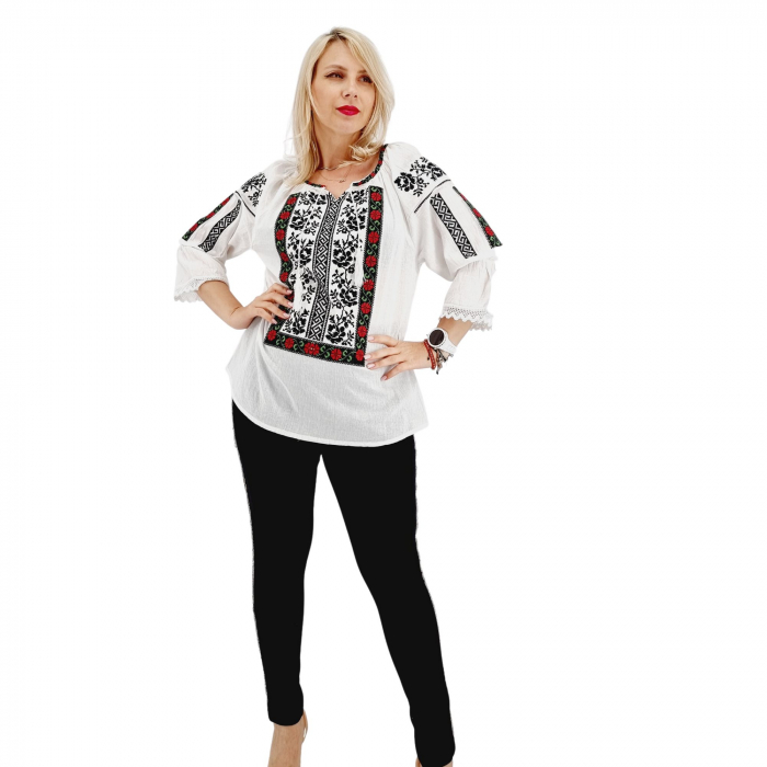 Ie Traditionala Julieta 5 [2]