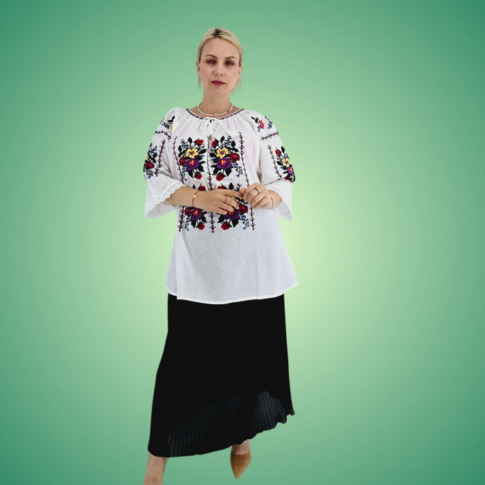 Ie Traditionala Leila 39 ( masuri mari ) [3]