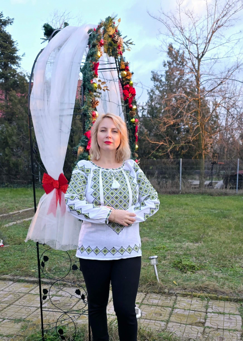 Ie Traditionala Maria 3 [3]