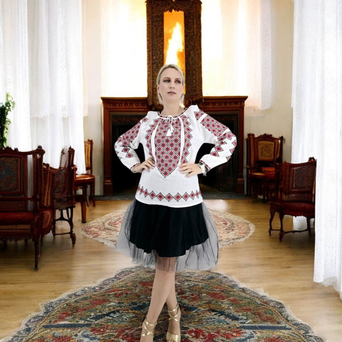 Ie Traditionala Maria 2 [4]