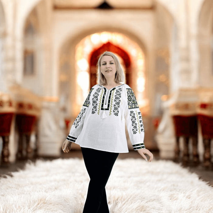 Елегантна Миоара 3 [3]