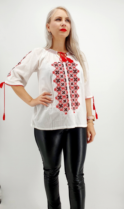 Ie Traditionala Evelin [3]
