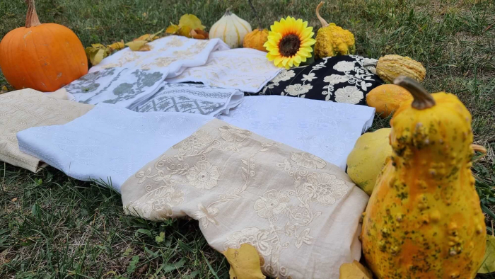 Marama Traditionala Brodata 15 [5]