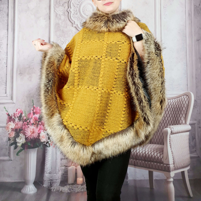 Poncho din lana sanda 2