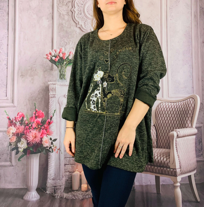 Pulover chic cu pisicute - verde