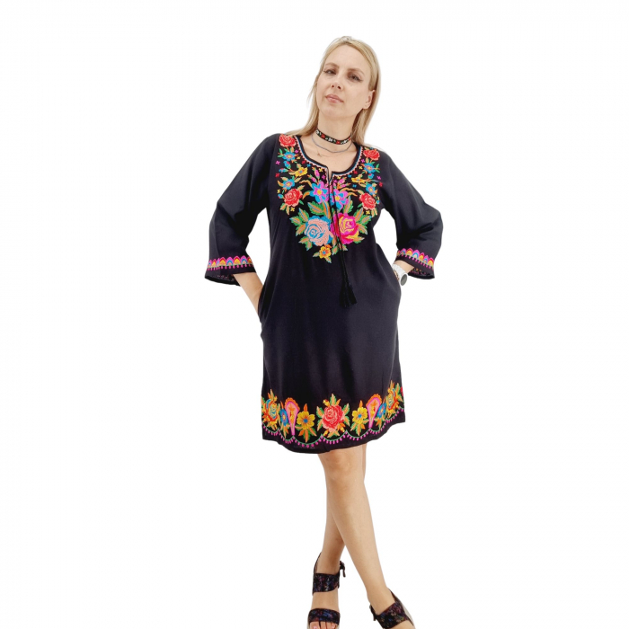 Rochie neagra cu Broderie Danuta 2 [4]