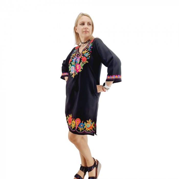 Rochie neagra cu Broderie Danuta 2 [5]