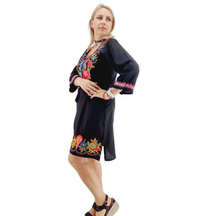 Rochie neagra cu Broderie Danuta 2 [7]