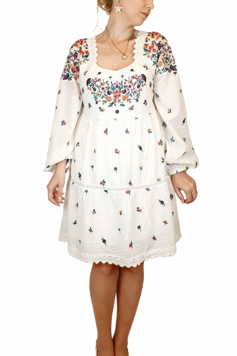 Rochie traditionala - Maximiliana [3]