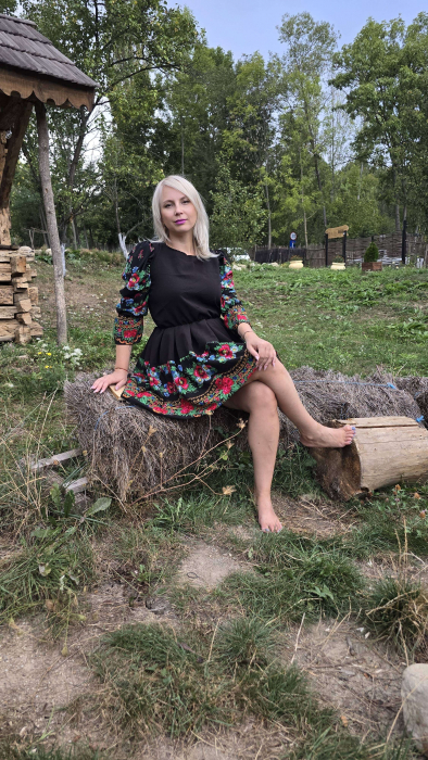 Rochie Amary Flowers Midi [5]