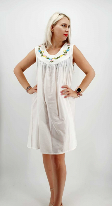 Rochie cu motive traditionale Antoaneta 6 [5]