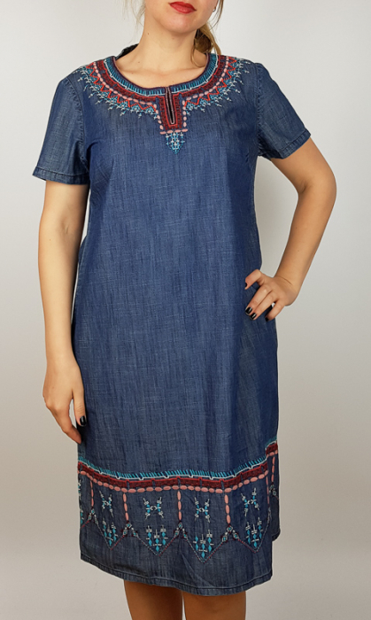 Rochie brodata dani