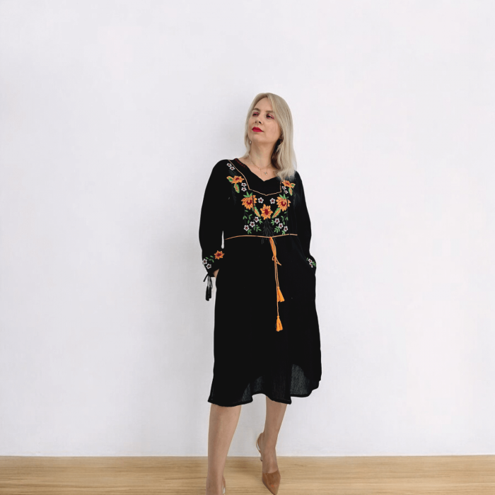 Rochie Brodata TraditiRochie Dama cu Broderie Galbena -  Melissa [10]