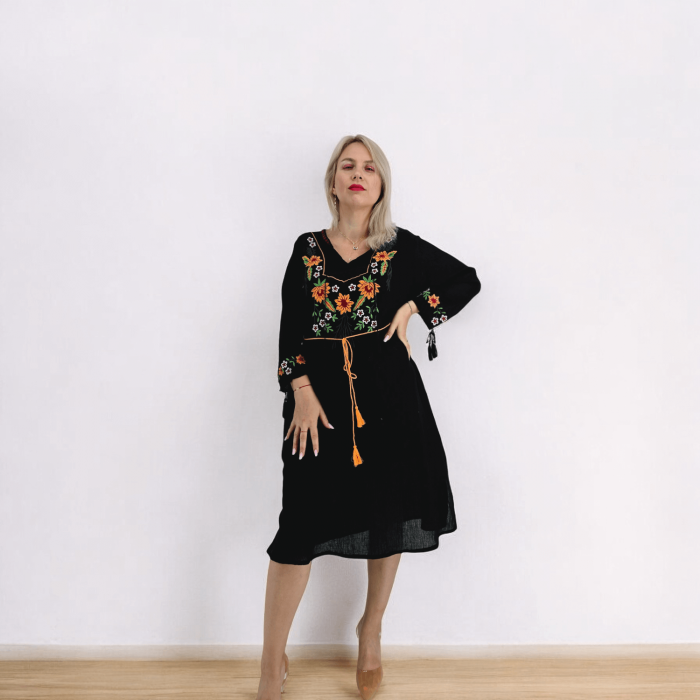 Rochie Brodata TraditiRochie Dama cu Broderie Galbena -  Melissa [5]