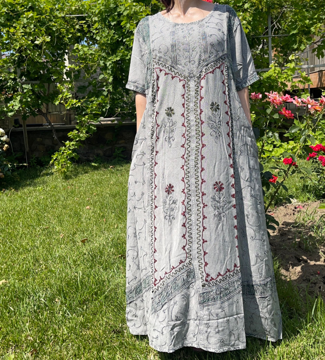 Rochie Lunga Brodata Miuta 100 [3]
