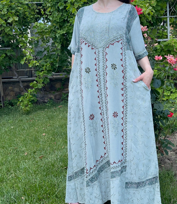 Rochie Lunga Brodata Miuta 107 [3]