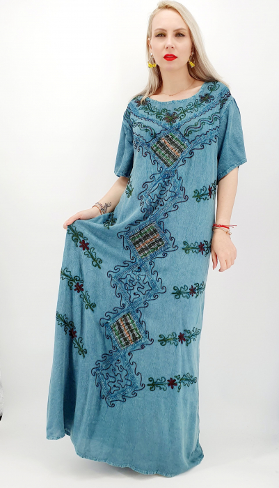 Rochie lunga brodata miuta 32