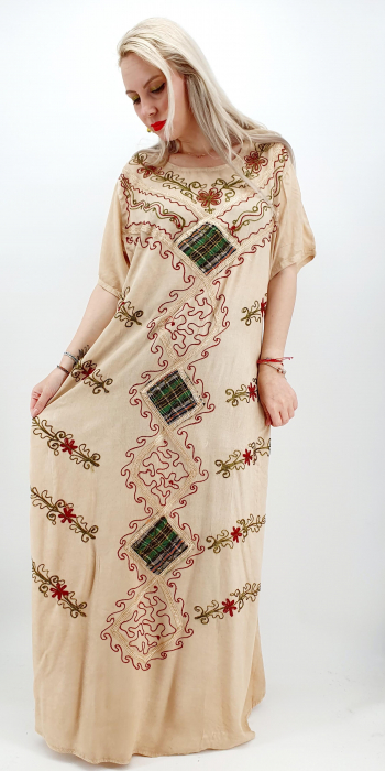 Rochie lunga brodata miuta 36