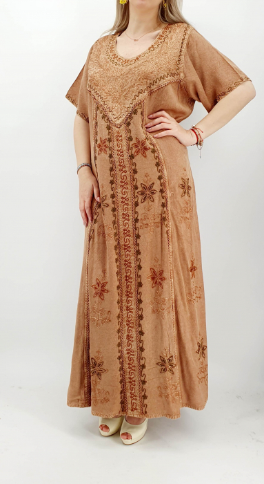 Rochie lunga brodata miuta 60