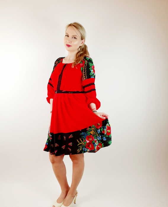 Rochie Traditionala Neta [3]