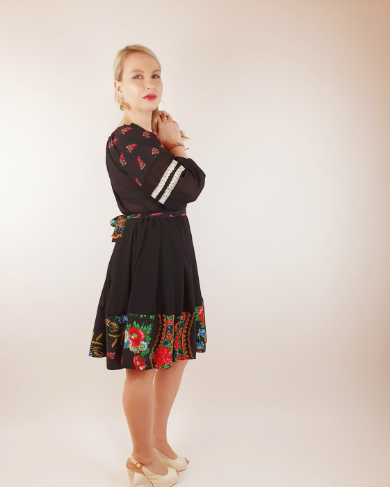 Rochie Traditionala Neta [6]