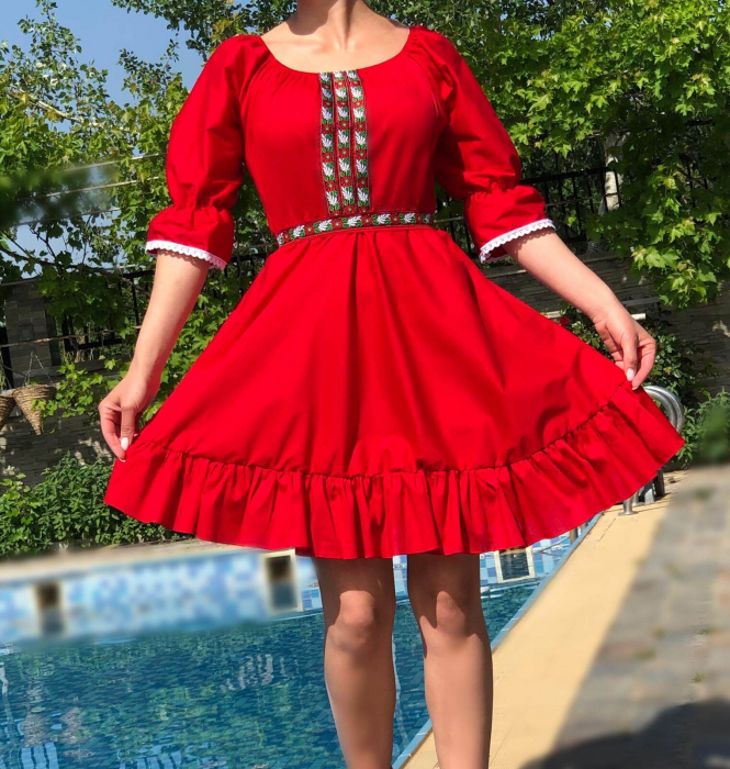 Rochie Traditionala Livia [3]