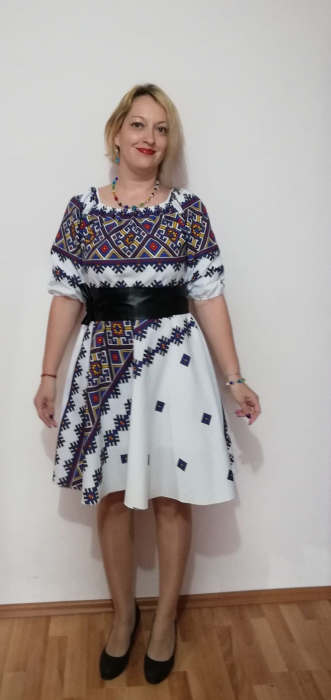 Rochie Traditionala Laura 5 [3]