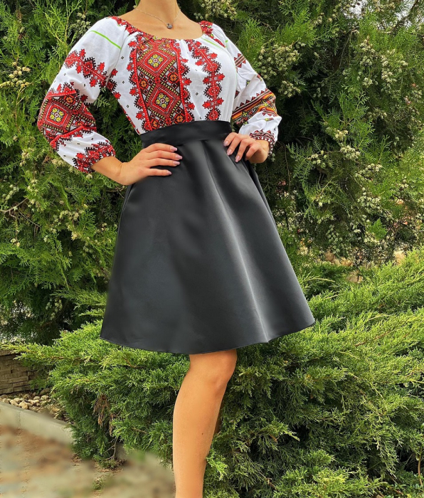 Rochie Traditionala Laura 17 [2]