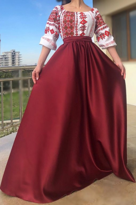 Rochie Traditionala Laura [2]
