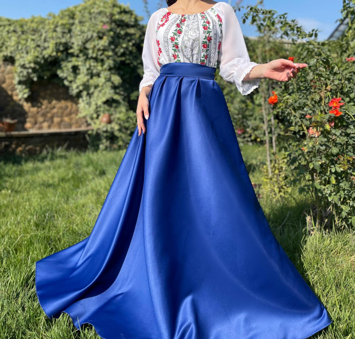 Rochie stilizata cu motive traditionale lunga Simina [4]