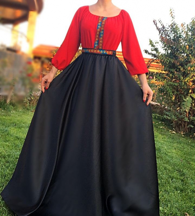 Rochie stilizata cu motive traditionale lunga Margareta [2]