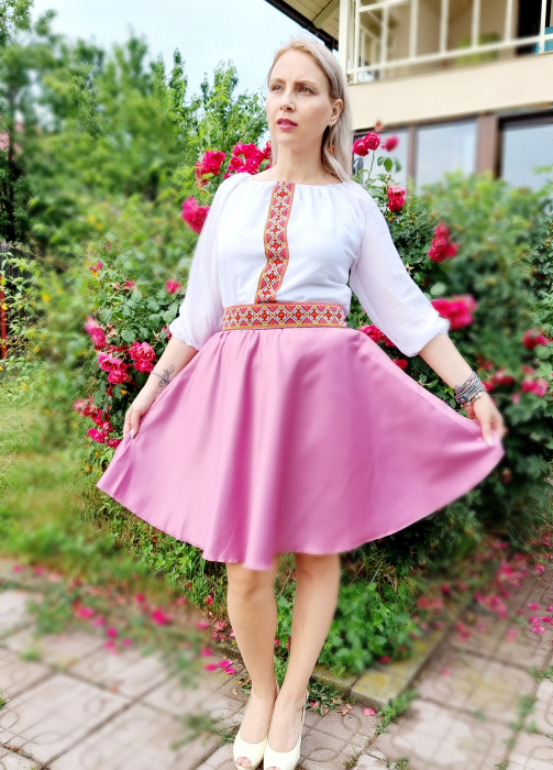 Rochie stilizata cu motive traditionale Margareta [2]