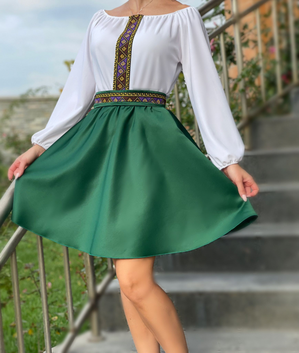 Rochie stilizata cu motive traditionale Margareta [5]