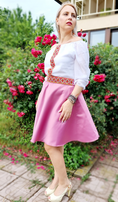 Rochie stilizata cu motive traditionale Margareta [4]