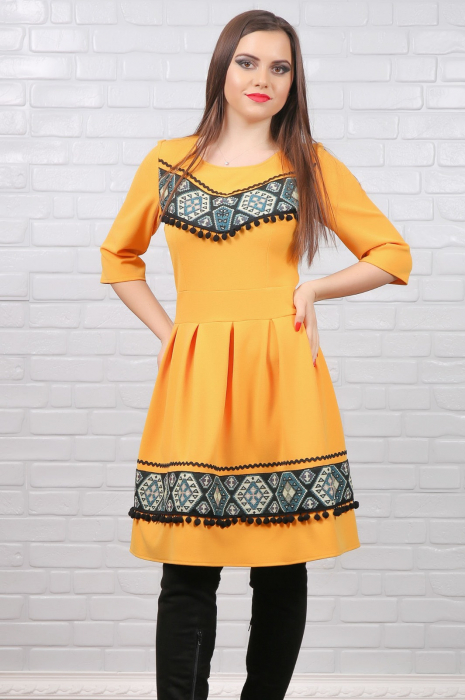 Rochie stilizata cu motive traditionale mariana