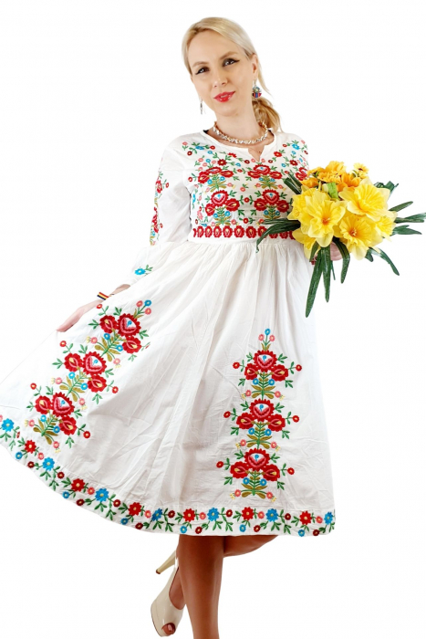 Rochie traditionala Anabela 12 [5]