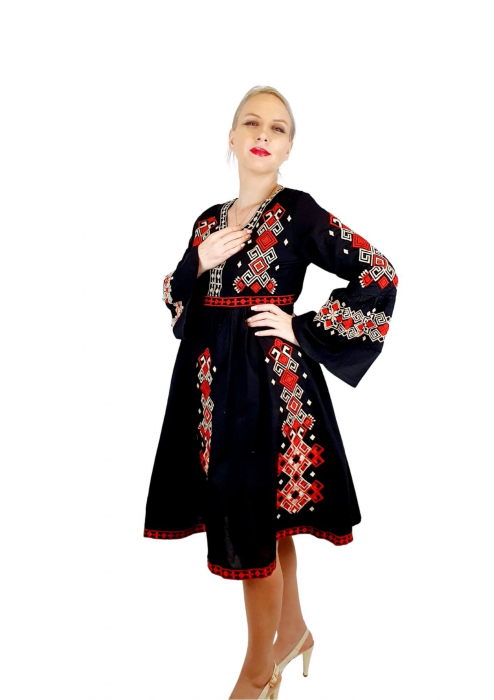 Rochie traditionala Anabela 16 [3]